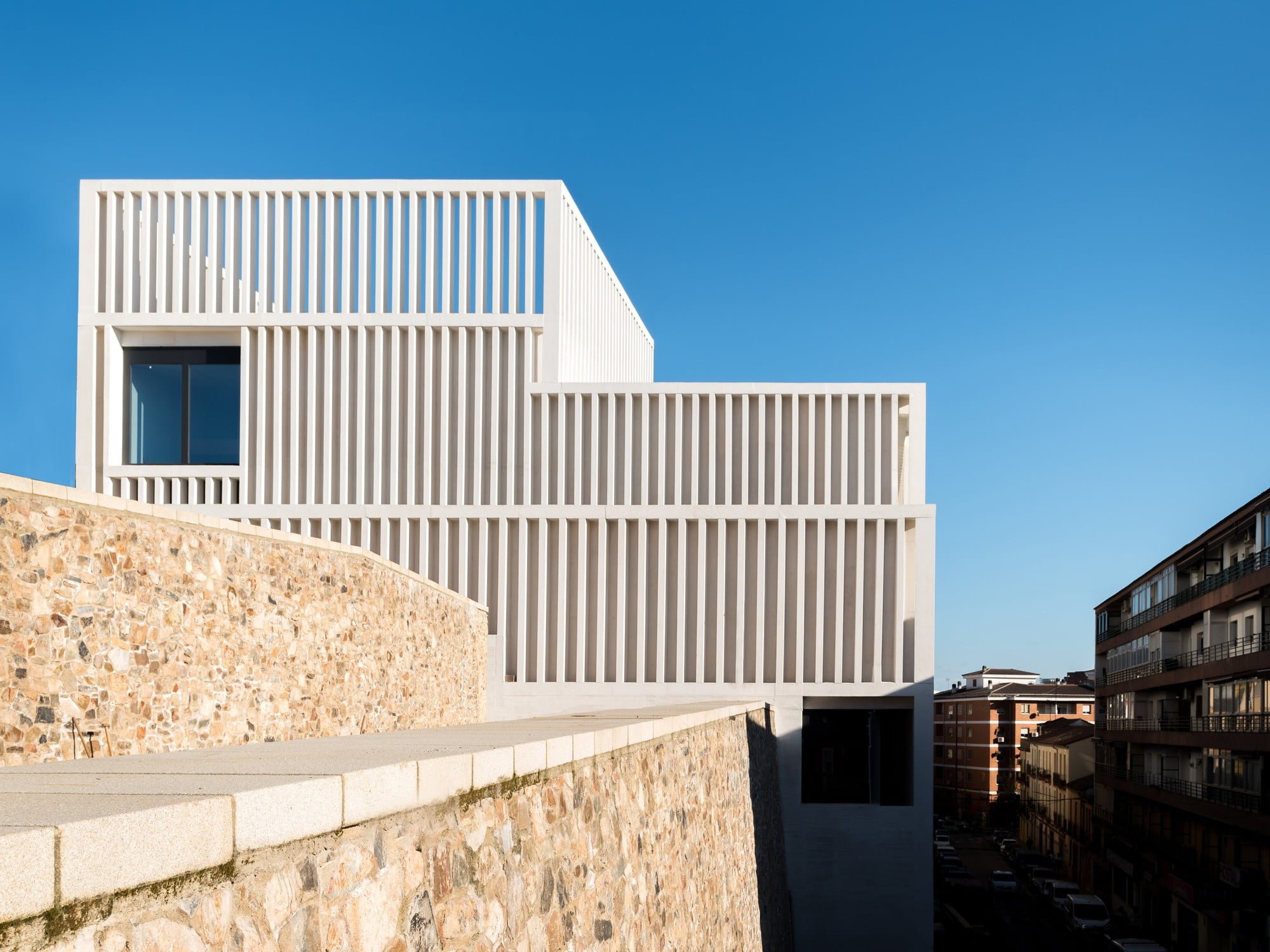 Recommendations for Using White Cement Aesthetically